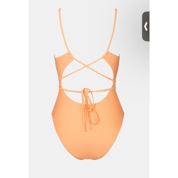 NWT size med E Oasis Lace-Back Cheeky One Piece Swimsuit - Picture 2 of 5